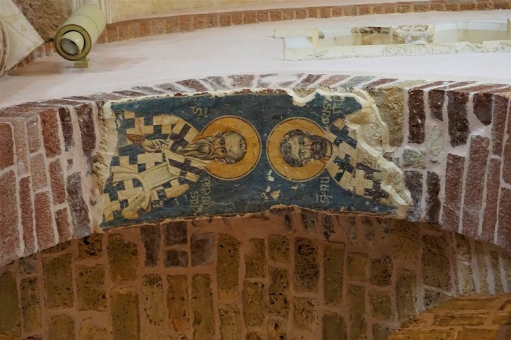 DSC03623-220x162 モンテネグロの至宝、山と湾に囲まれた世界遺産の中世の街・コトル