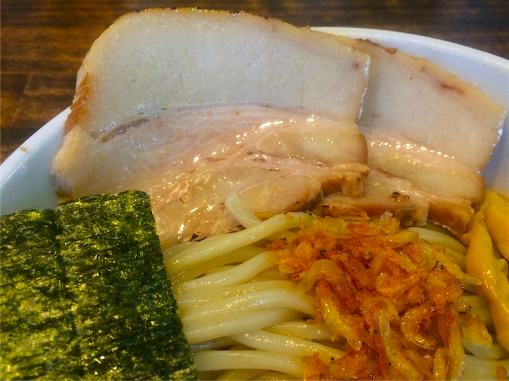 コラーゲンたっぷりのつけ麺を食べに行こう。東長崎「オリオン食堂」の重厚つけ麺