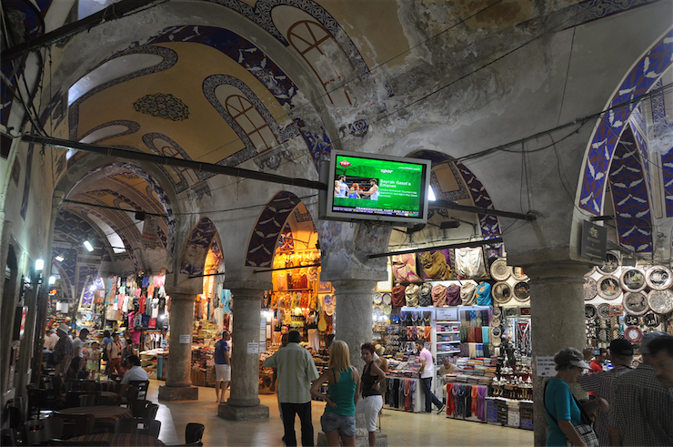 トルコにある世界最大の市場グランバザールでショッピングしてみよう！