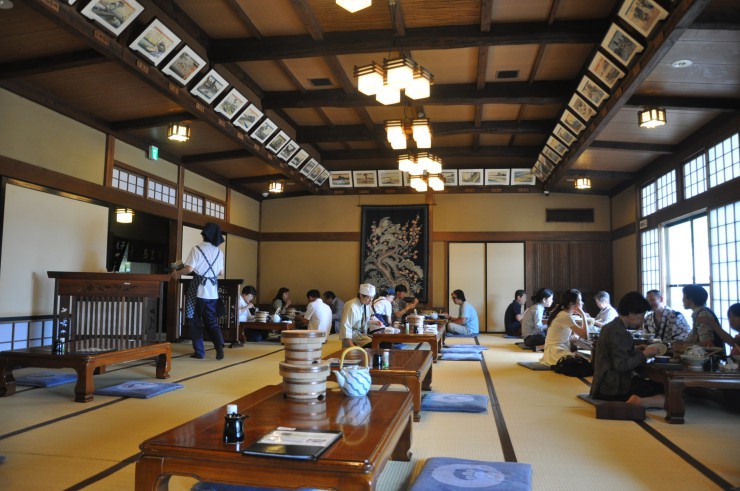 東海道五十三次にも描かれた400年愛されつづけている味、静岡市・元祖 丁子屋（ちょうじや）の「とろろ汁」を堪能しよう！