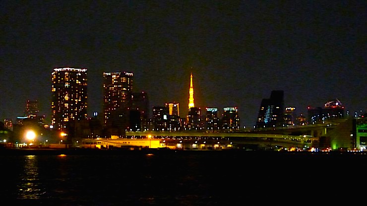 世界で最も素敵な瞬間 東京湾から 光り輝く東京の夜景を楽しもう Gotrip 明日 旅に行きたくなるメディア