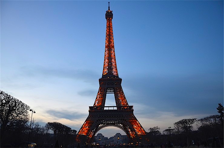 【世界の街角】世界で最も美しい街といわれる、パリの街並の秘密