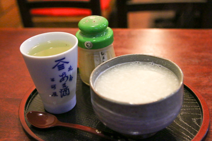 美味しい甘酒を飲みたいなら、神田明神がオススメ！江戸時代から続く、2つの甘酒を飲み比べてみよう。