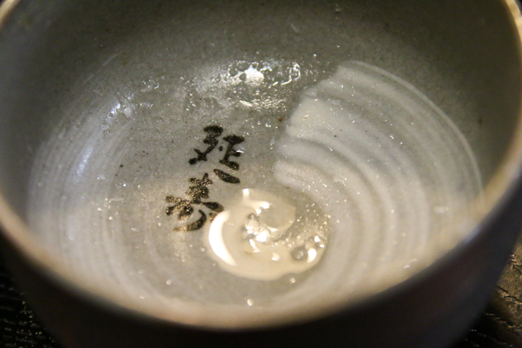 美味しい甘酒を飲みたいなら、神田明神がオススメ！江戸時代から続く、2つの甘酒を飲み比べてみよう。