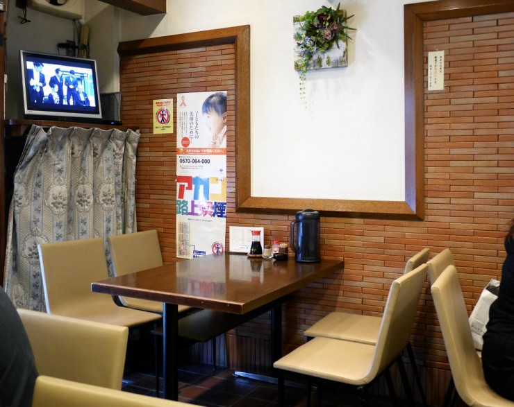 大阪ミナミに行ったら必ず食べたい老舗洋食店「重亭」のハンバーグステーキ