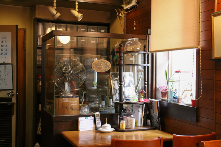 【地元民に愛される絶品グルメ】福岡最古の老舗喫茶店「ブラジレイロ」が誇るこだわりの逸品「ミンチカツレツ」