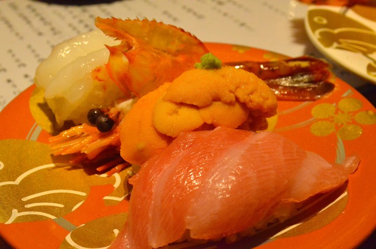 回転寿司と侮るなかれ！新鮮な北陸の素材を使った美味しい寿司が味わえるお店「もりもり寿司 金沢駅前店」