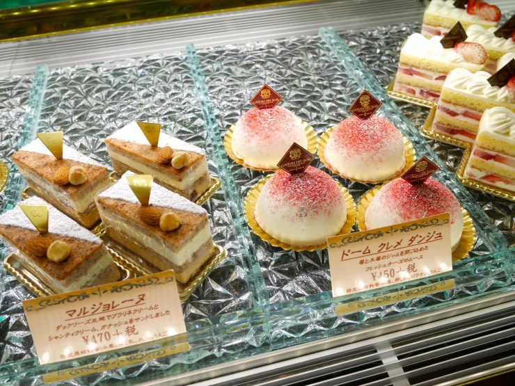 パティシエのワールドカップで世界一に輝いたケーキ『アンブロワジー』が絶品！フランス菓子の名店、奈良大和西大寺「パティスリーガトー・ド・ボワ」