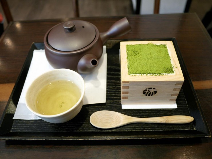 升の器で提供される宇治抹茶ティラミスが絶品！京都河原町「MACCHA HOUSE 抹茶館」へ行こう！