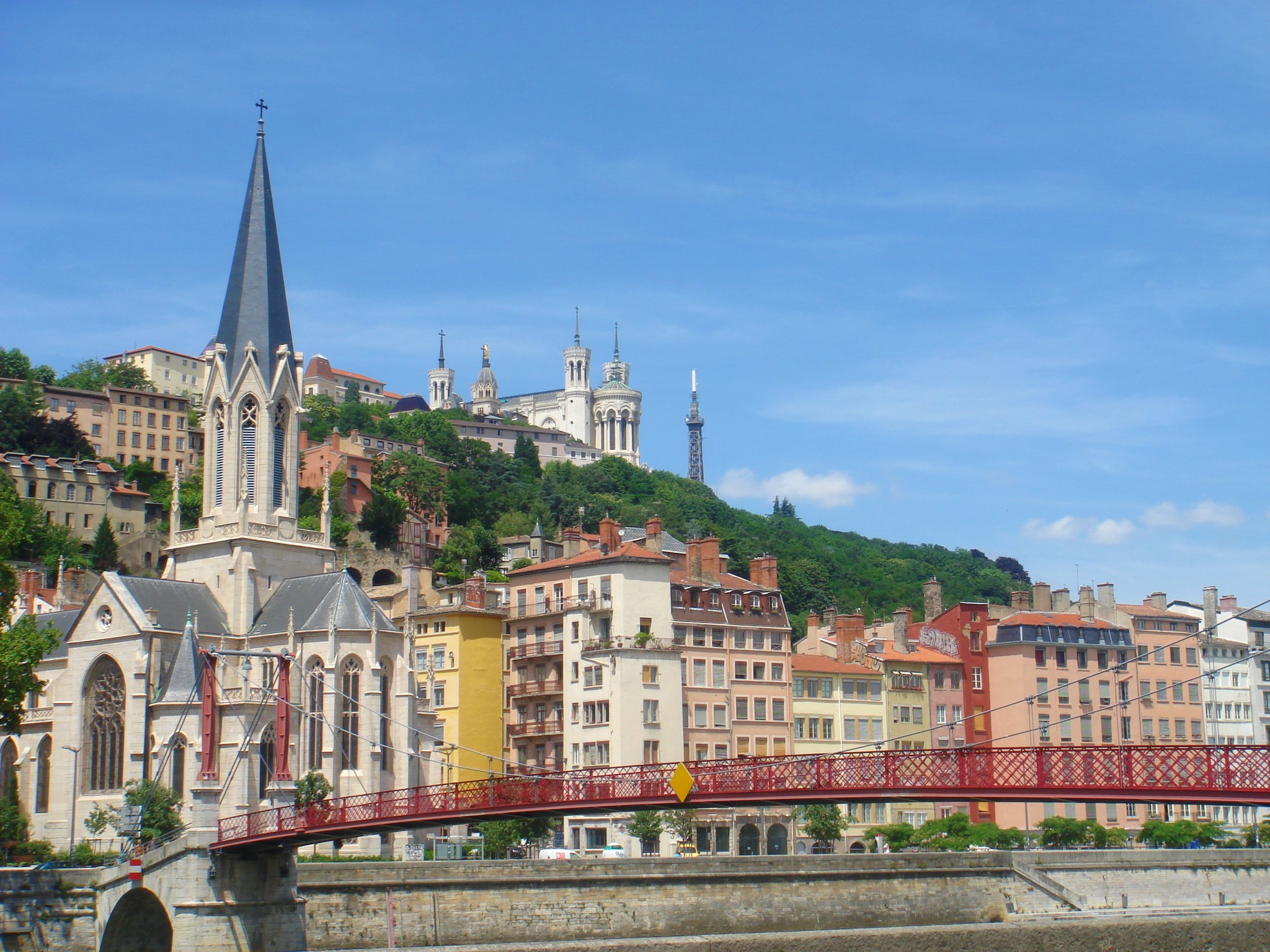 美食だけじゃない！見どころ満載のフランス・リヨン歴史地区を楽しもう！ - GOTRIP!