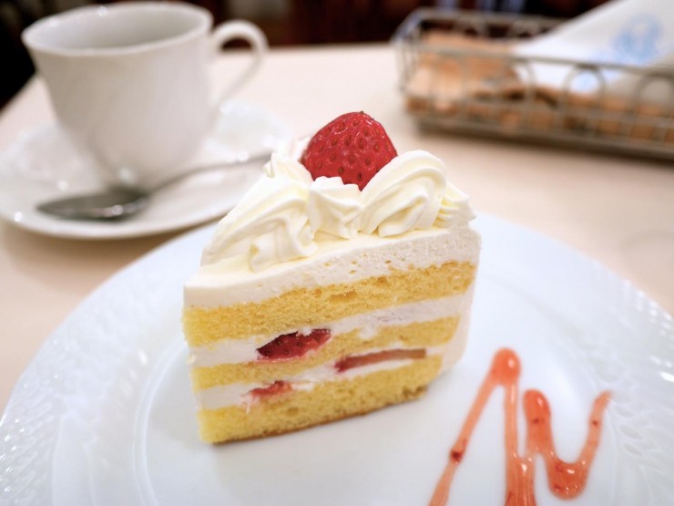 元祖ショートケーキで至福のカフェタイムを満喫♪老舗洋菓子店「コロンバン」