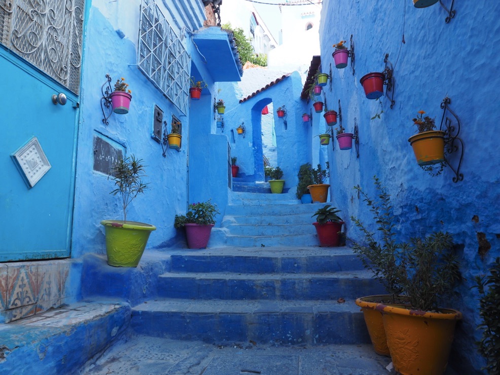 一生に一度は行きたい！モロッコの青い迷宮シェフシャウエンを散策