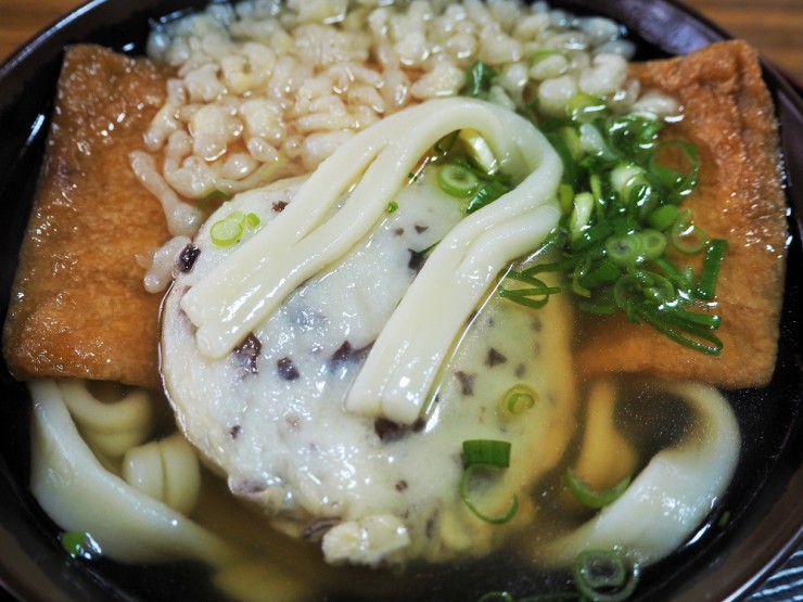 大阪天満宮の「すべらんうどん」は、安い・旨い・食べやすいの三拍子揃いであることが判明！