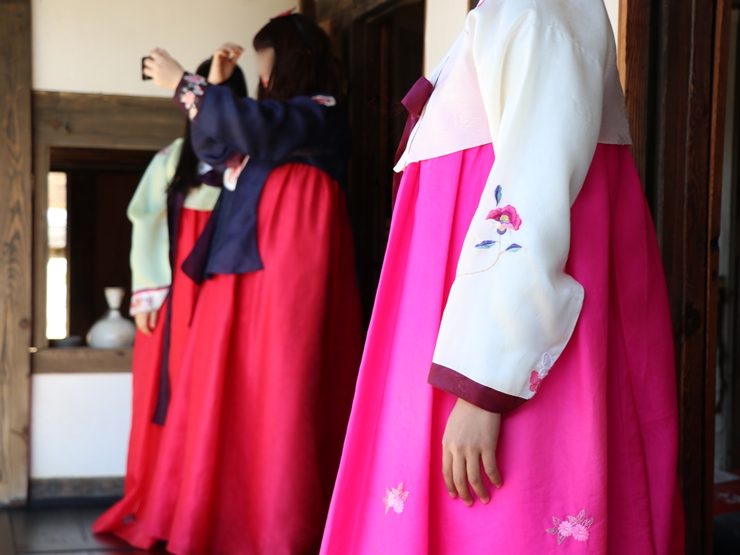 愛知県犬山市 野外民族博物館 リトルワールドで世界の民族衣装を着てみよう Gotrip 明日 旅に行きたくなるメディア