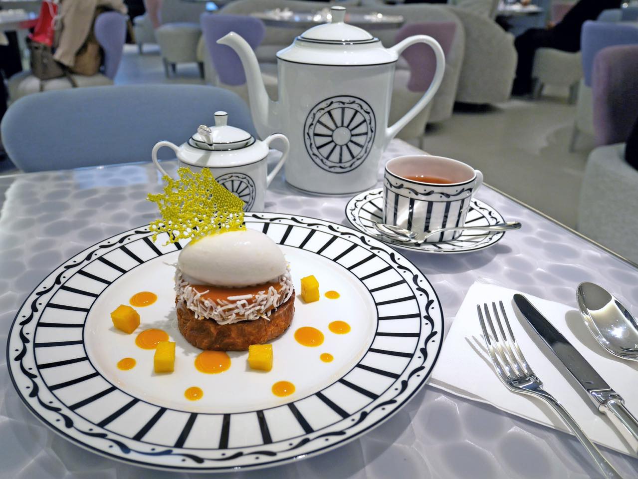クリスチャンディオールのカフェ業態「カフェ ディオール バイ ピエール・エルメ」がギンザシックス（GINZA SIX）に日本初出店 - GOTRIP!