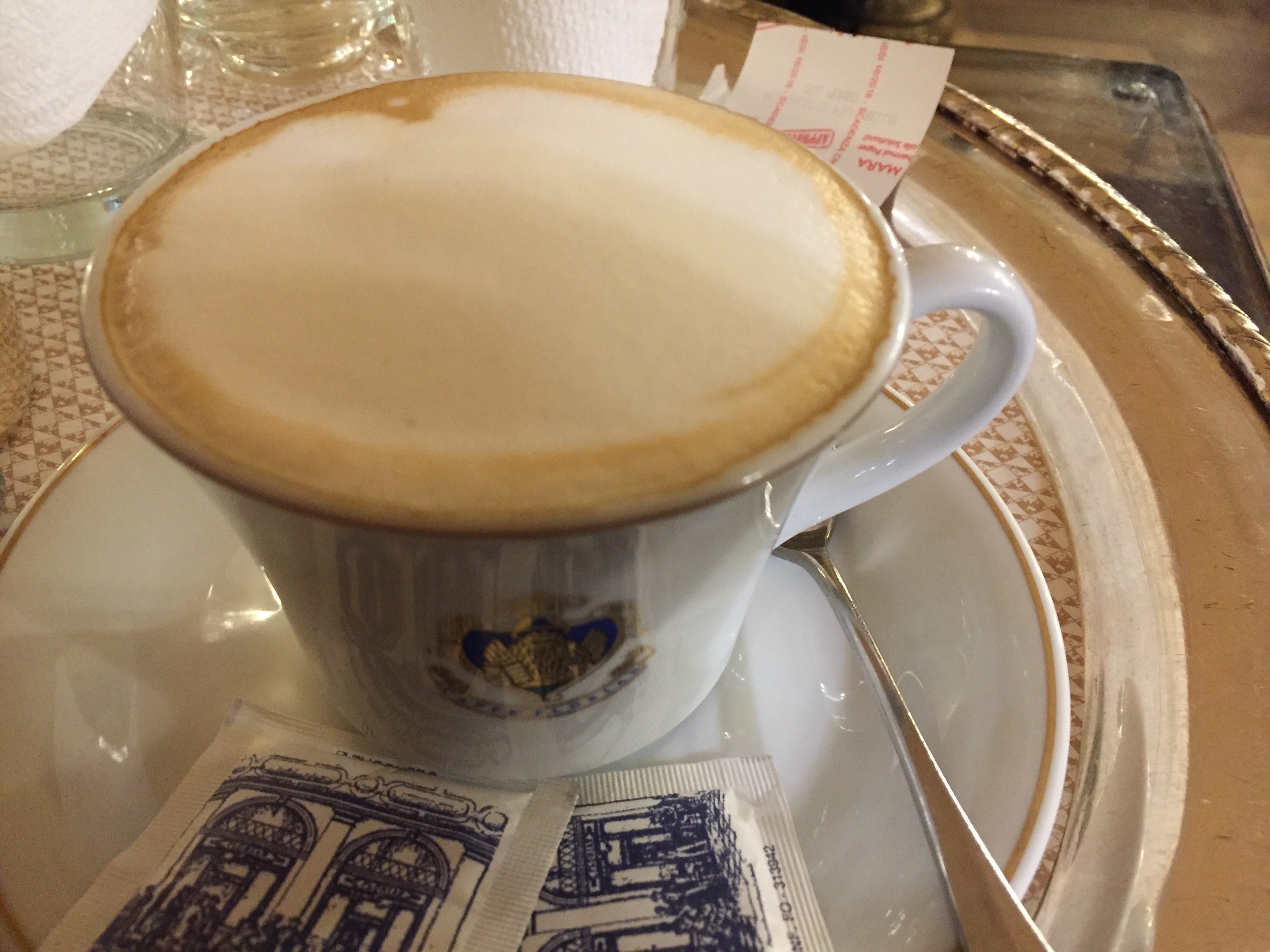 世界のカフェ】イタリア・ベネチアにあるカフェラテ発祥のお店「カフェ 