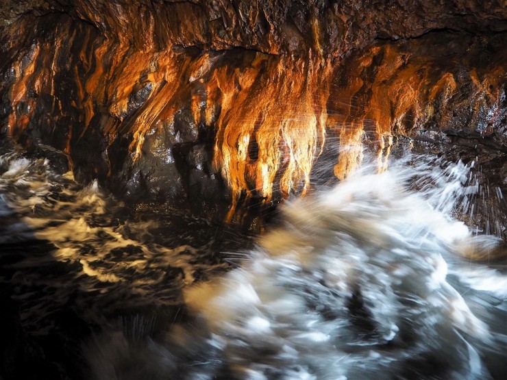 地下36メートルの洞窟は熊野水軍の船の隠し場所！？南紀白浜の名勝・三段壁洞窟