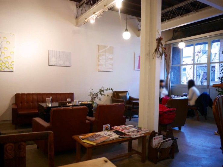 東京・清澄白河エリア注目の隠れ家的リノベーションカフェ「fukadaso cafe」の手作りスイーツでのんびり過ごす味わい深い時間