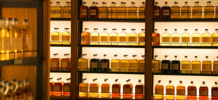 日本のウイスキーの原点の1つ、大阪・山崎の「サントリー山崎蒸留所」