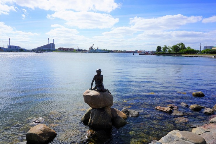 世界3大がっかり名所 デンマーク コペンハーゲンの人魚像がどのくらいがっかりなのか検証してみた Gotrip 明日 旅に行きたくなるメディア
