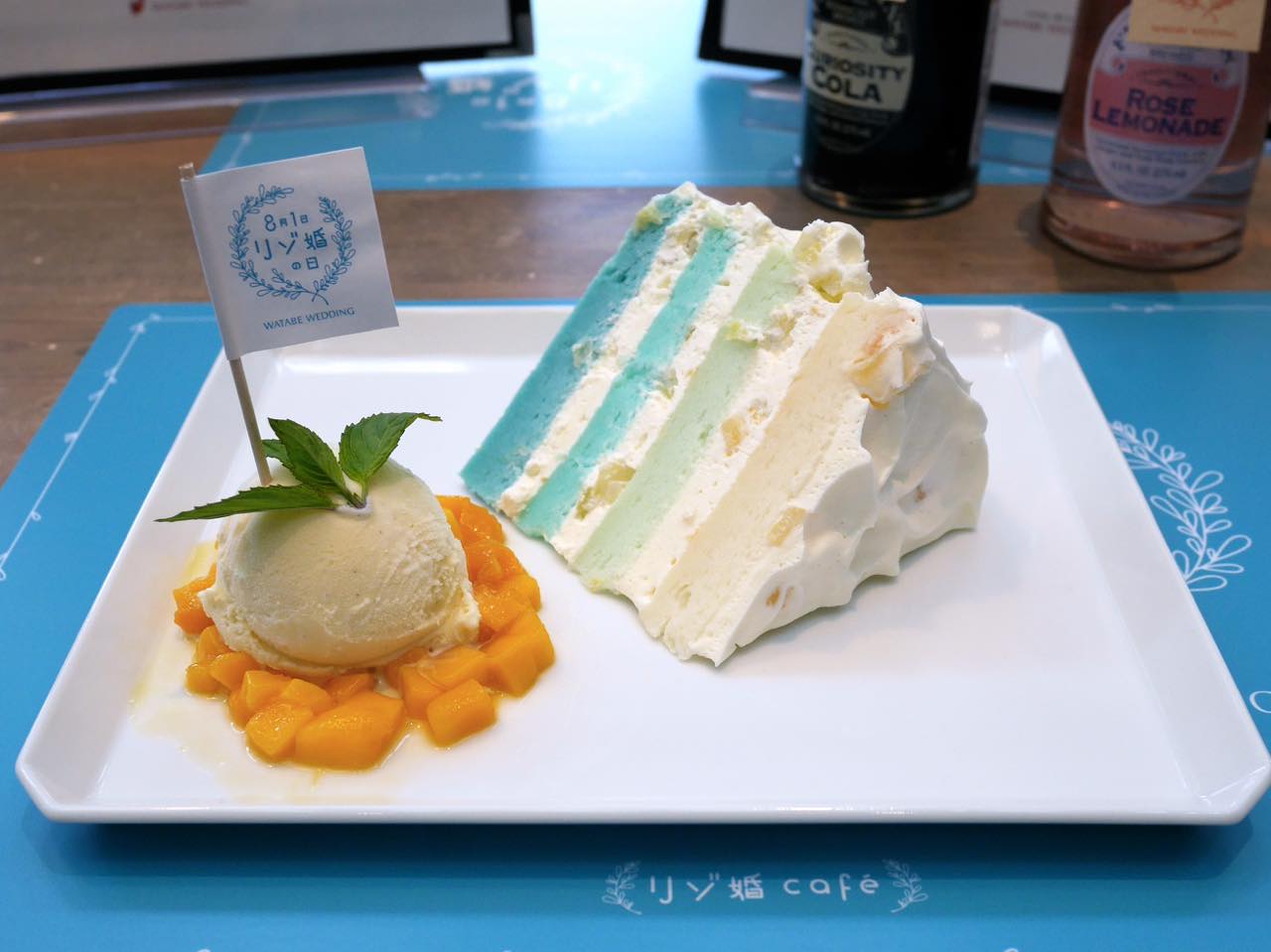ハワイの青い海をイメージしたトロピカルケーキを味わう リゾートウェディングの魅力を体感できる リゾ婚cafe17 が渋谷に期間限定でオープン Gotrip 明日 旅に行きたくなるメディア
