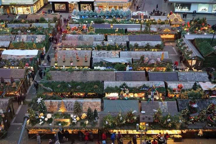 世界最大級、豪華絢爛なドイツ・シュトゥットガルトのクリスマスマーケットを現地ルポ | GOTRIP! 明日、旅に行きたくなるメディア