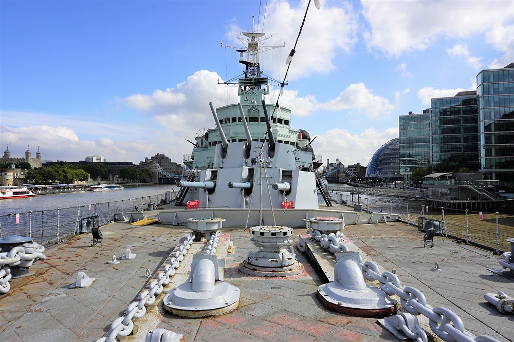 イギリス ロンドンのテムズ川に浮かぶ本物の軍艦 Hmsベルファスト号 に潜入してみた Gotrip 明日 旅に行きたくなるメディア