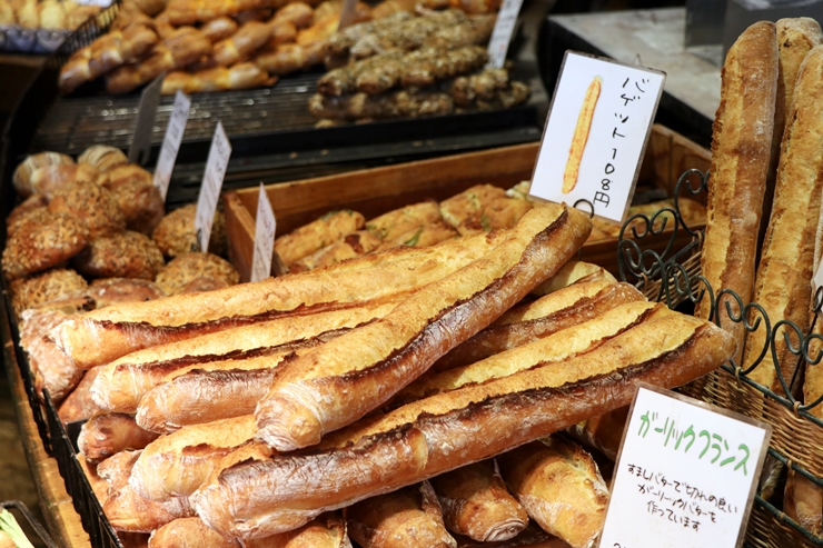 愛知県海部郡蟹江町にあるココット料理とパンの店「ポンレヴェック」のモーニングは幸せになれるおいしさ