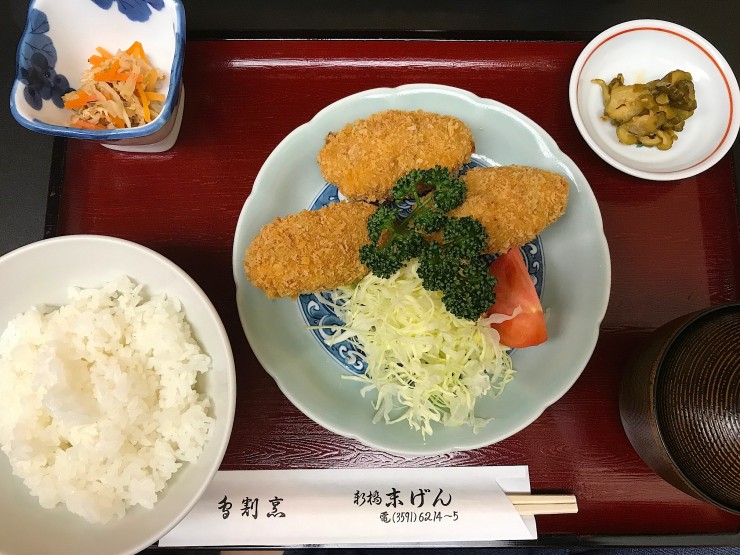 オトナのメンチカツ定食を堪能したいならココ！三島由紀夫が最後の晩餐に選んだ鳥料理専門店、東京・新橋「末げん」