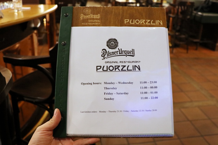 チェコに行ったらピルスナー・ウルケル・オリジナルレストランでチェコ料理とともにおいしい生ビールを飲もう！