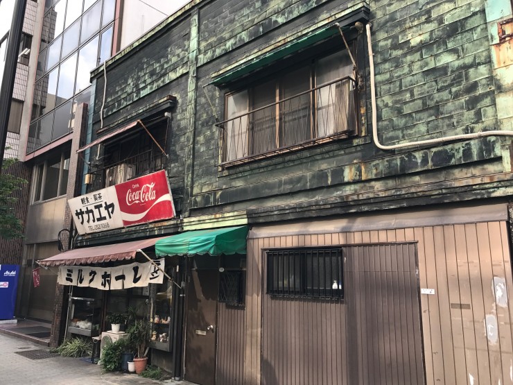 【日本麺紀行】正統派の中華そばを味わえる昭和20年創業の名店 / 神田の老舗食堂「栄屋ミルクホール」